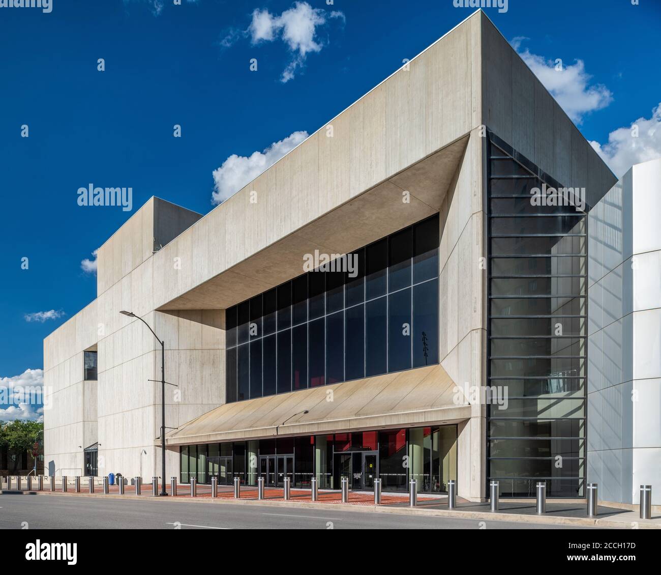 Des moines civic center hires stock photography and images Alamy