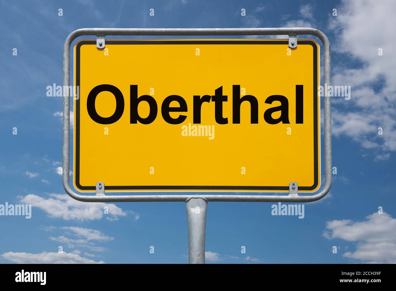 Ortstafel Oberthal, Saarland, Deutschland | Place name sign Oberthal, Saarland, Germany, Europe Stock Photo