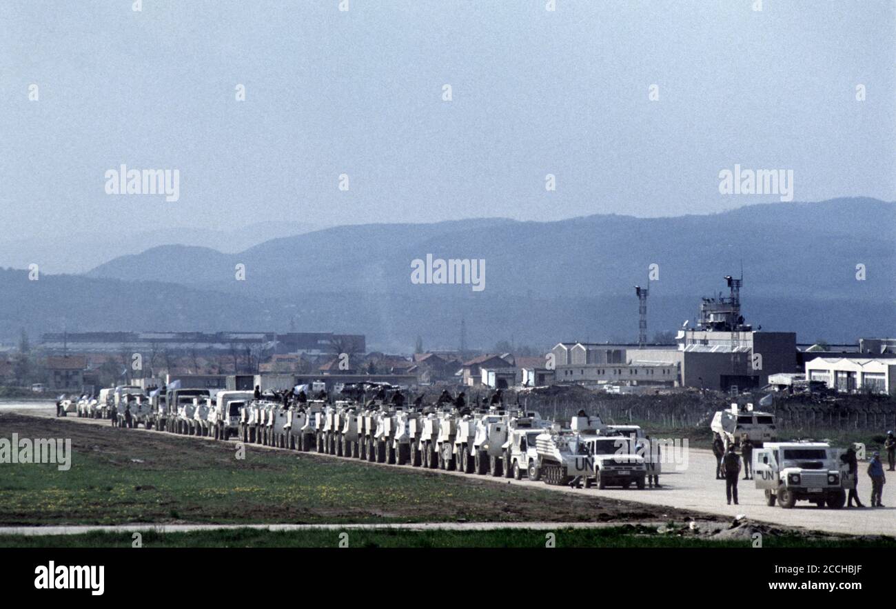 24th April 1994 During the Siege of Sarajevo: after being on standby for several days, a United Nations column is finally about to depart for the besieged town of Goražde, 55 miles (90Km) south-east of Sarajevo. Stock Photo