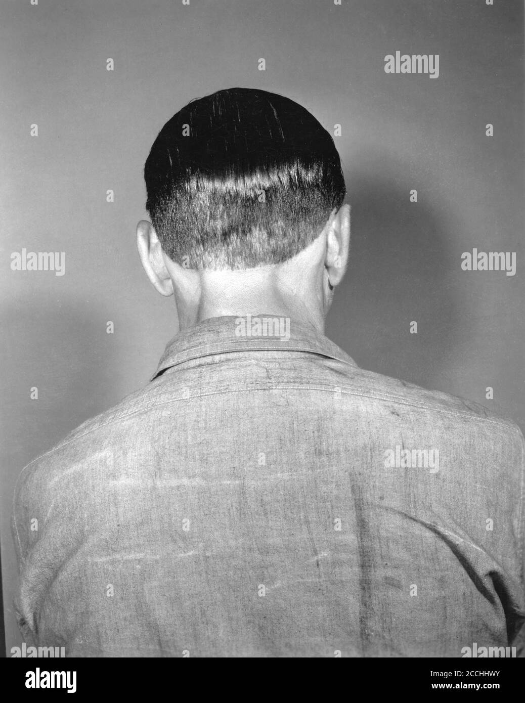 humphrey-bogart-as-fred-c-dobbs-make-up-test-photo-of-haircut-for-early-tampico-scenes-in-the-treasure-of-the-sierra-madre-1948-director-screenplay-john-huston-novel-b-traven-warner-bros-2CCHHWY.jpg