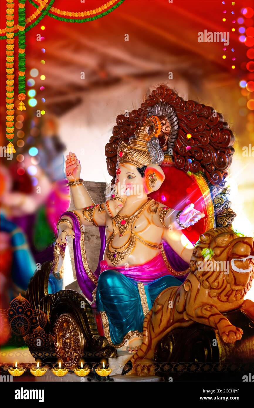 Lord Ganpati idol for Happy Ganesh Chaturthi festival of India ...