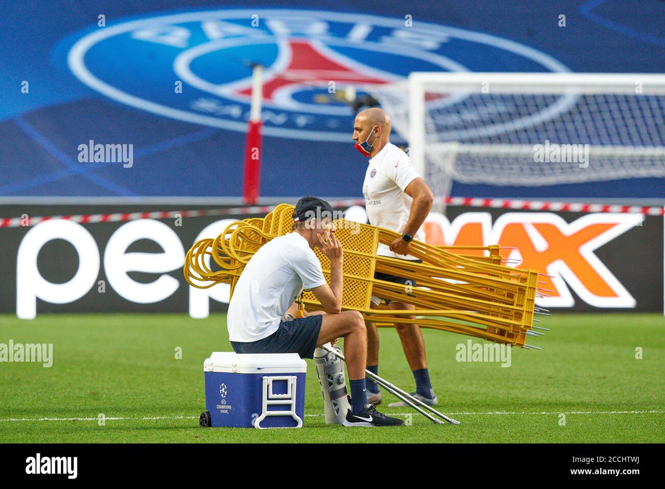 Thomas Tuchel Training Hi Res Stock Photography And Images Alamy