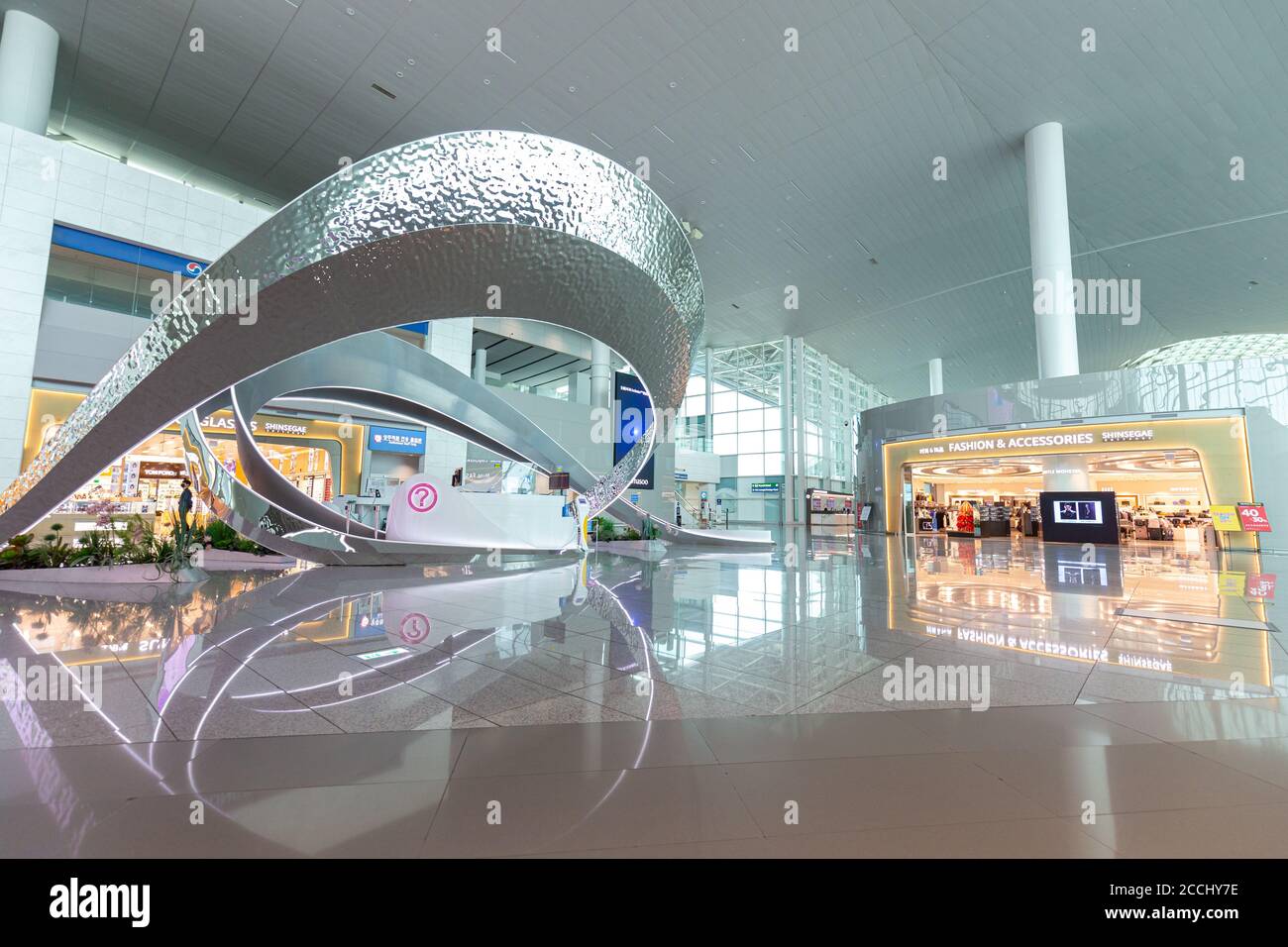Incheon, South Korea-August 7,2020- Terminal 2 at Incheon international airport has no people effect from COVID-19 outbreak and lockdown policy.Termin Stock Photo