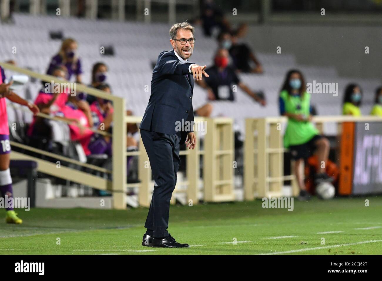 Antonio Cincotta (Head Coach Fiorentina Femminile) with the team during ACF  Fiorentina Femminile vs