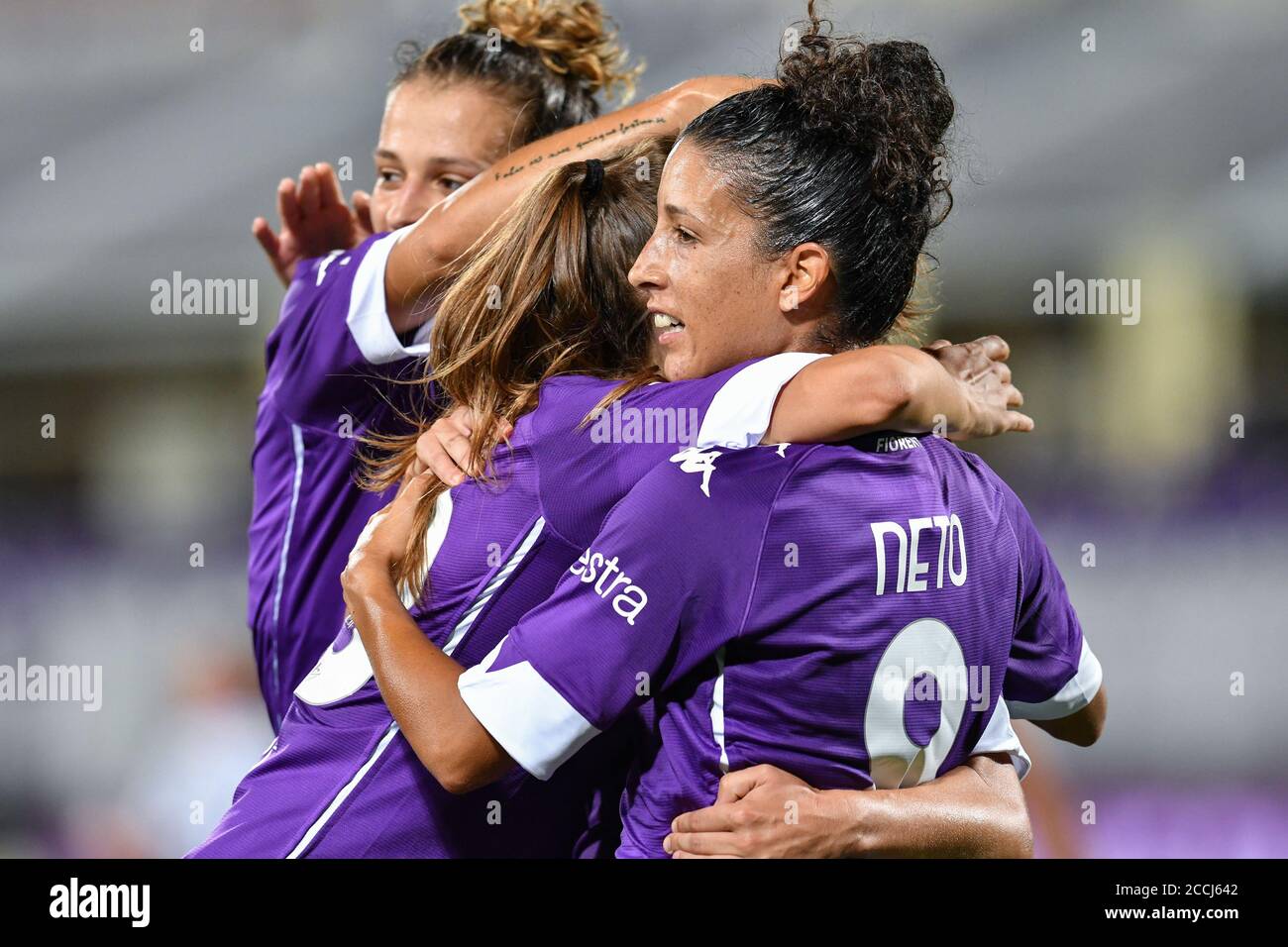 Fiorentina Femminile players celebrate the goal during ACF Fiorentina  femminile vs Inter, Italian Soccer Serie A Women Championship, Florence,  Italy Stock Photo - Alamy