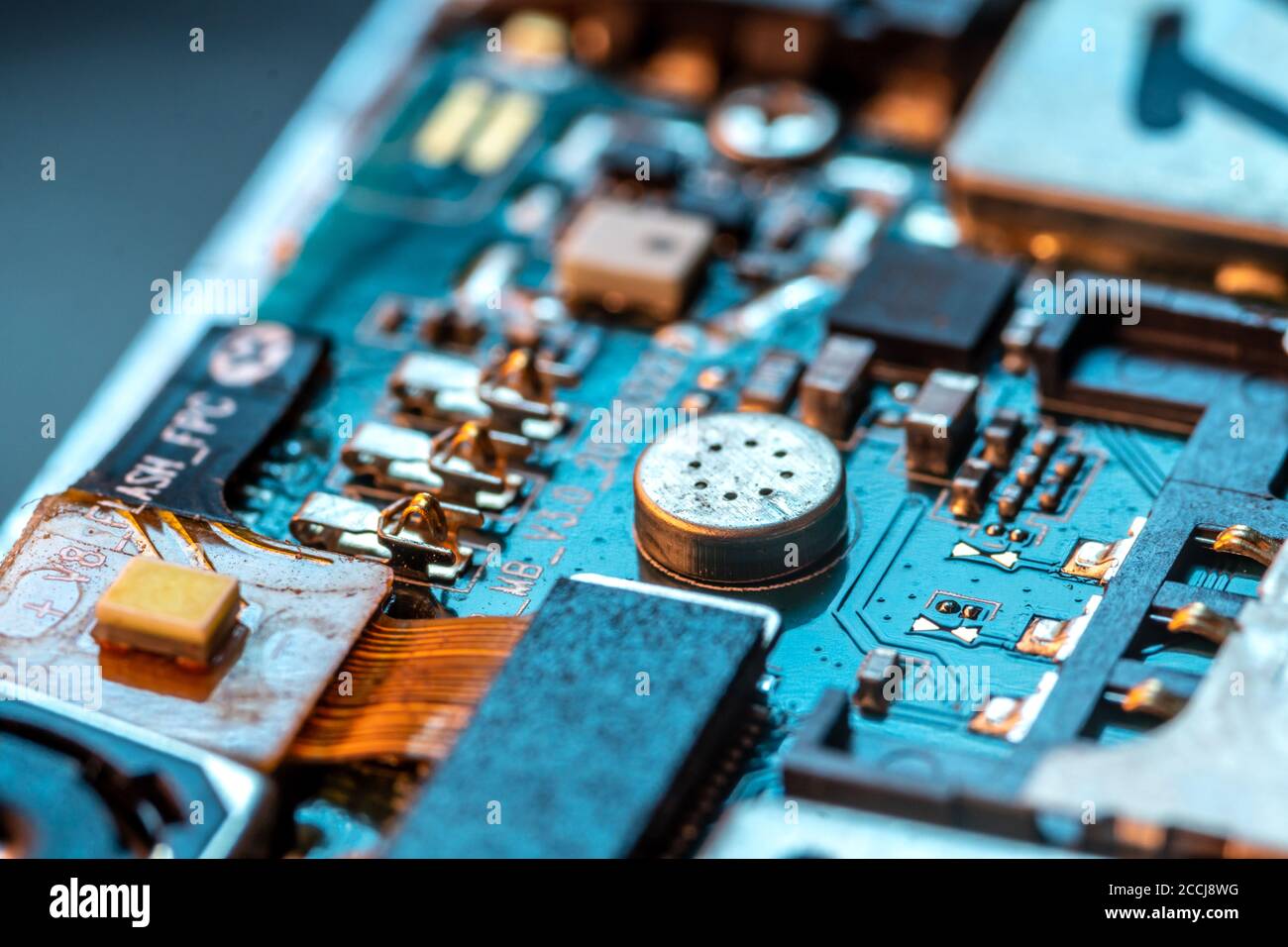 Microelectronics engineering hi-res stock photography and images - Alamy