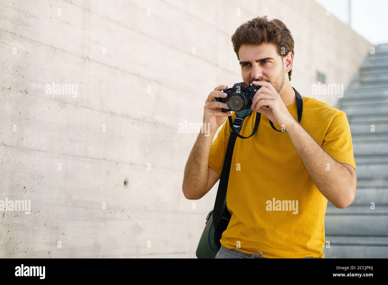 Lifestyle travel street photographs hi-res stock photography and images ...