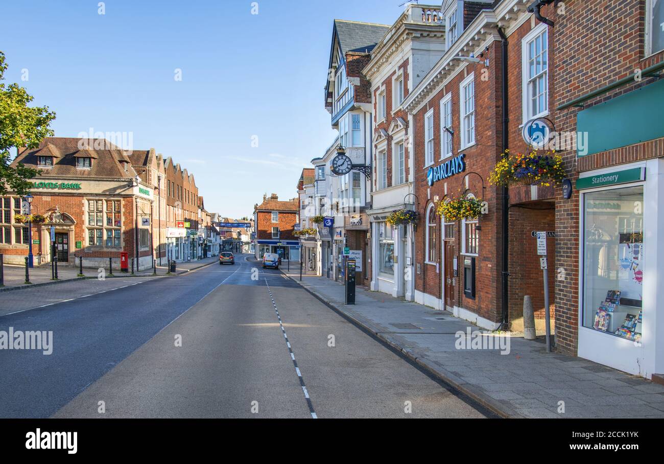 a view along sevenoaks high street kent Stock Photo Alamy