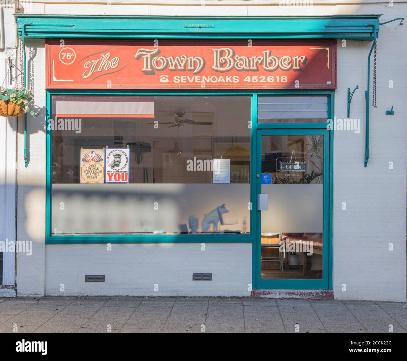 the town barbers in sevenoaks kent Stock Photo Alamy