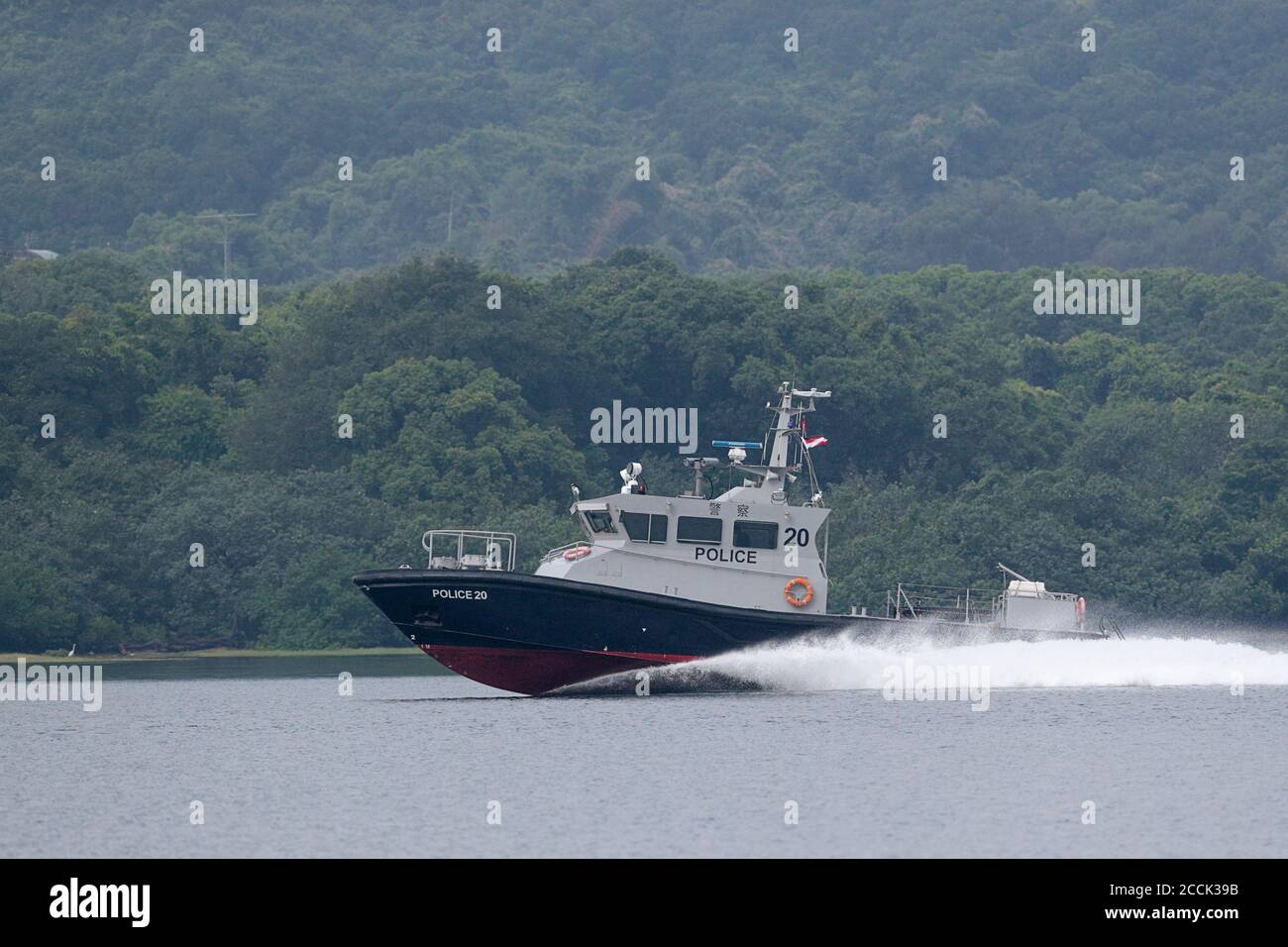 Hong Kong Police Launch 20, at speed, Tolo Harbour, Hong Kong, China 15th August 2018 Stock Photo