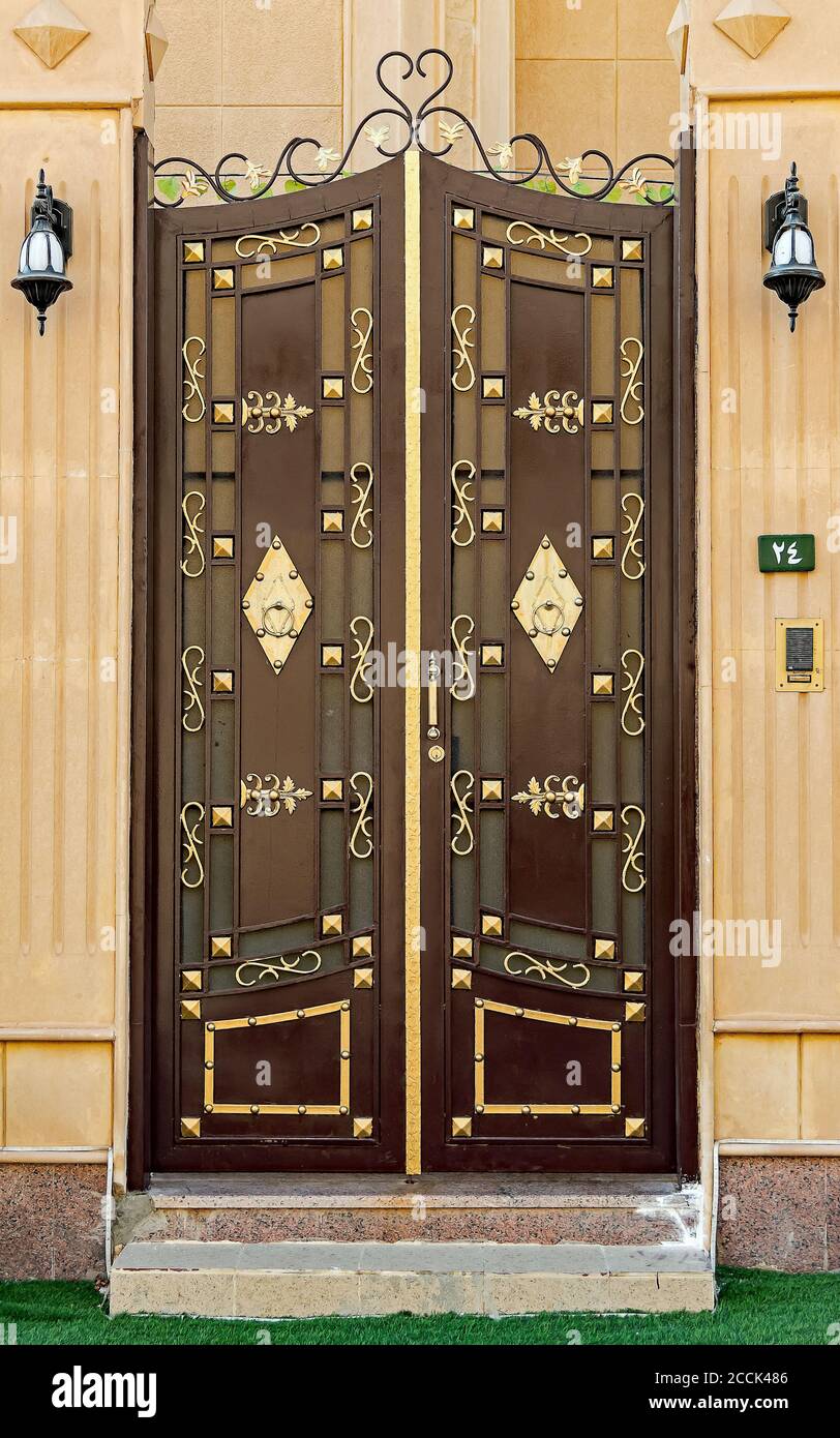 Saudi Arabian doors Stock Photo Alamy