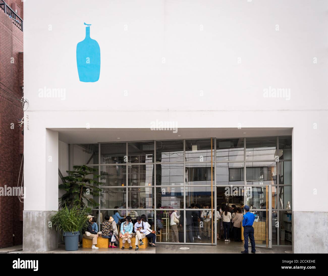 Blue bottle coffee japan hires stock photography and images Alamy