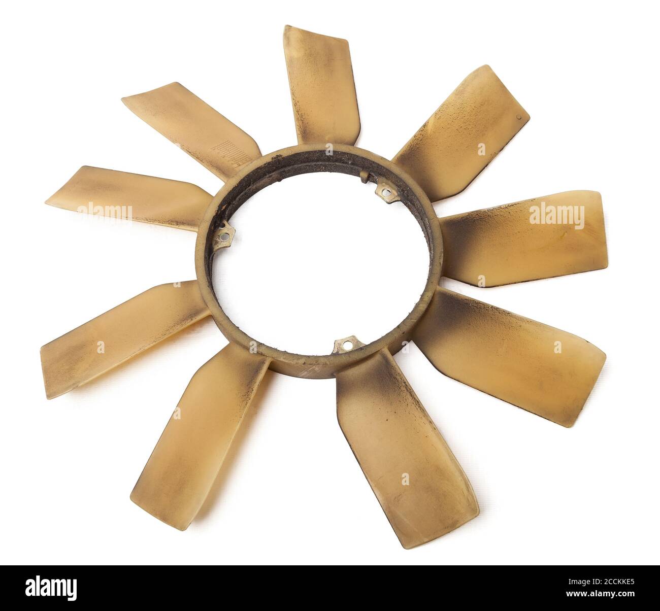 The engine cooling fan is a device that blows air from the atmosphere