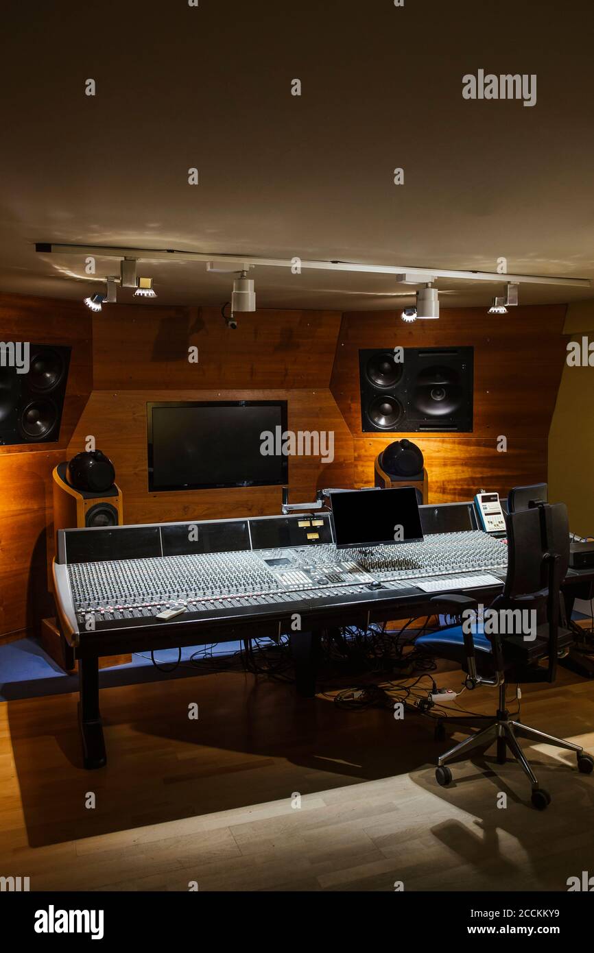 Independence recording hi-res stock photography and images - Alamy