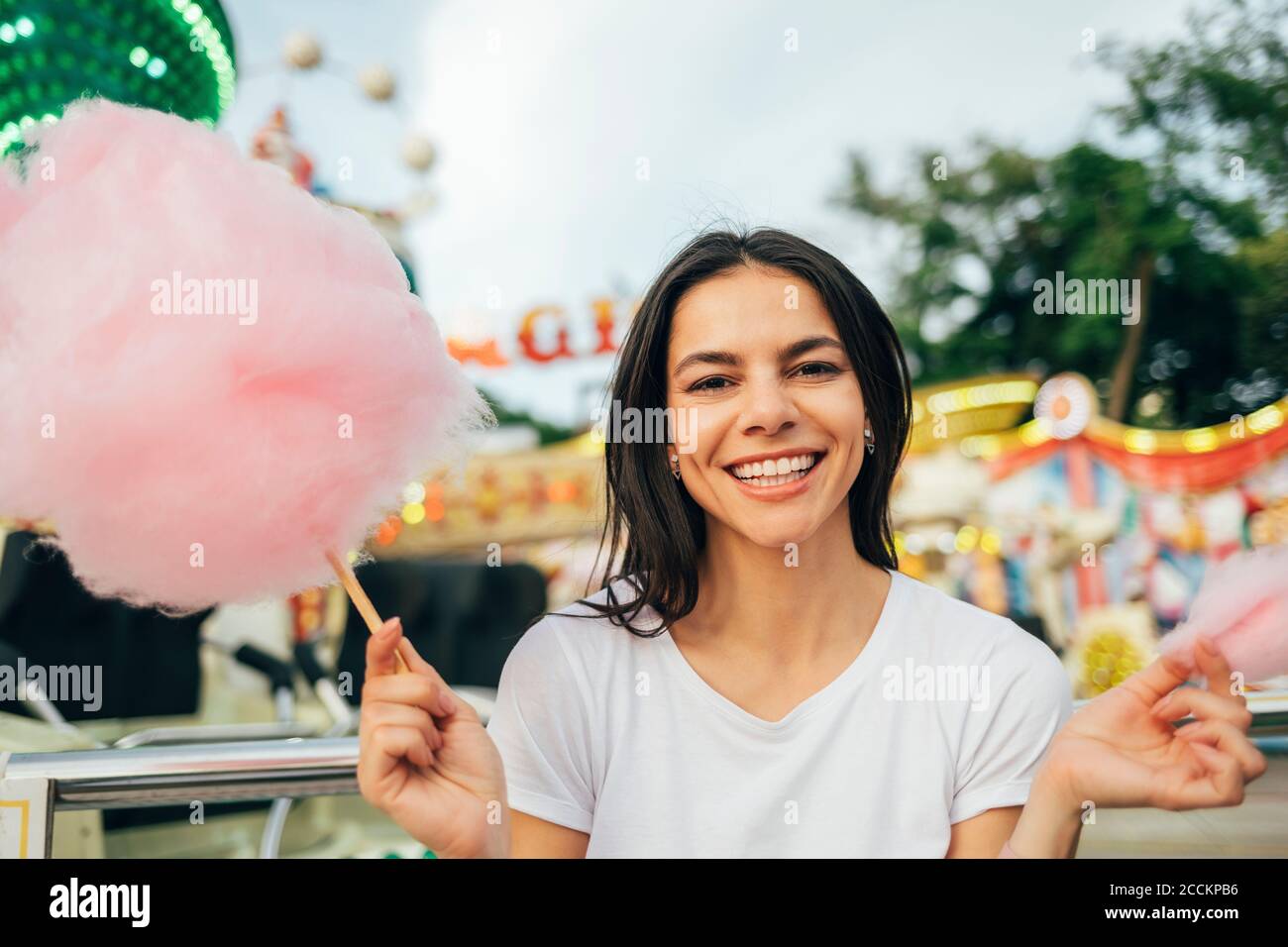 Amusement park cotton candy hi-res stock photography and images - Alamy