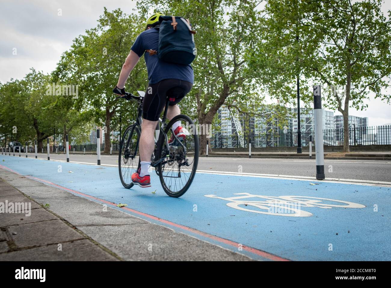 LONDON- The CS8 Cycle Superhighway in Pimlico south west London- transport for London cycle lane routes marked in blue Stock Photo