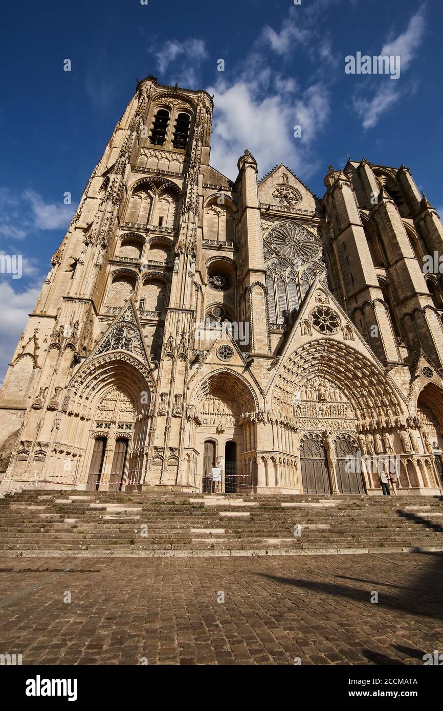 Bourges centre val de hi-res stock photography and images - Alamy