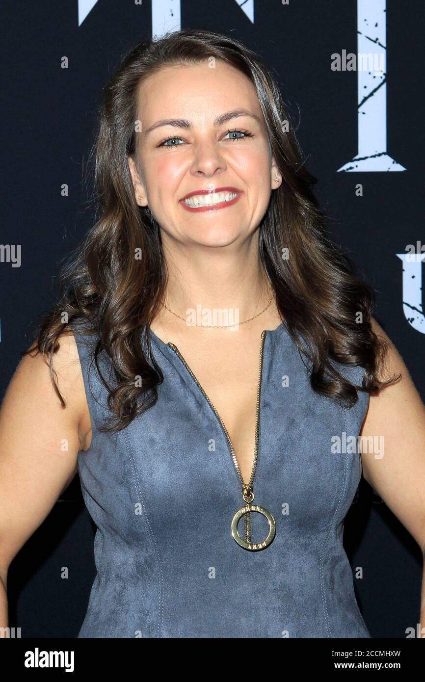 LOS ANGELES - OCT 8: Lauren White at the The Haunting Of Hill House Season 1 Premiere at the