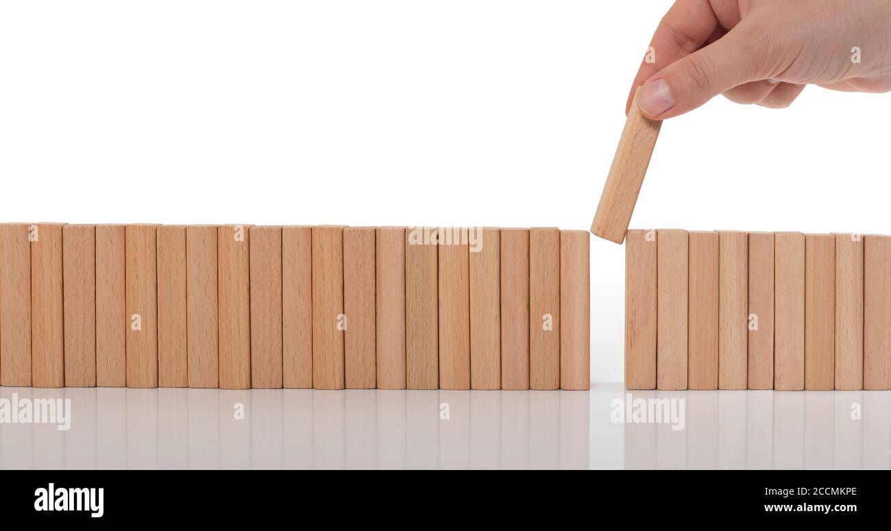 One blank wooden cube hi-res stock photography and images - Alamy