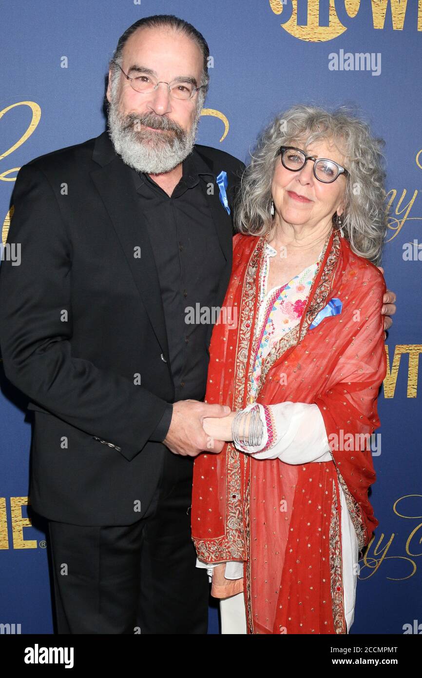 LOS ANGELES - SEP 16:  Mandy Patinkin, Kathryn Grody at the Showtime Emmy Eve Nominee Party at the Chateau Marmont on September 16, 2018 in West Hollywood, CA Stock Photo