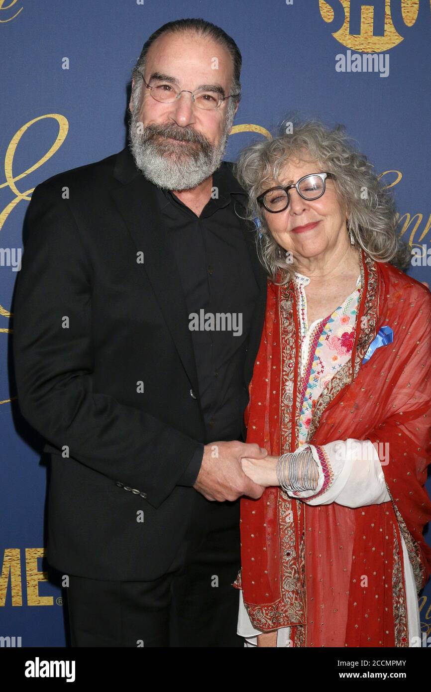 LOS ANGELES - SEP 16:  Mandy Patinkin, Kathryn Grody at the Showtime Emmy Eve Nominee Party at the Chateau Marmont on September 16, 2018 in West Hollywood, CA Stock Photo