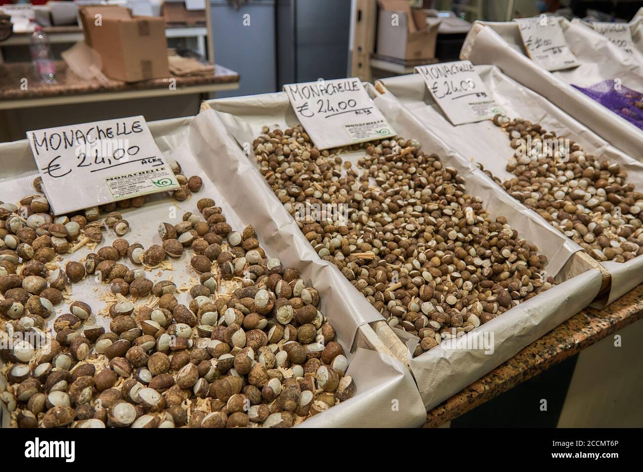 cassettes array with snails sold on fishmarket Stock Photo - Alamy