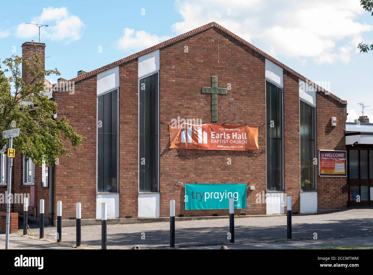 Earls Hall Baptist Church, Hobleythick Lane, Westcliff on Sea, Southend on Sea, Essex, UK. Trypraying banner. Registered charity church Stock Photo