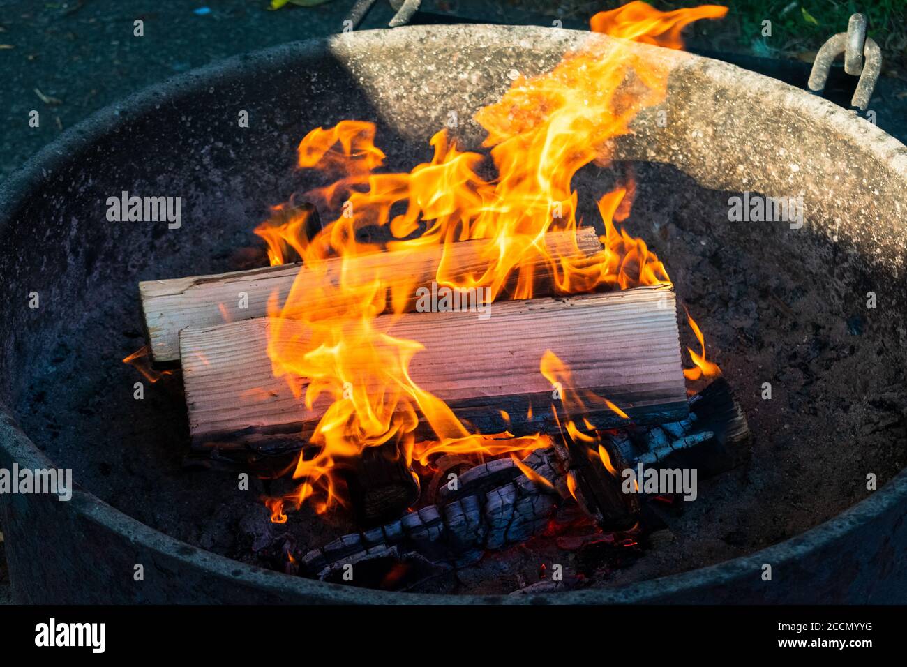Campfire Ring High Resolution Stock Photography And Images Alamy