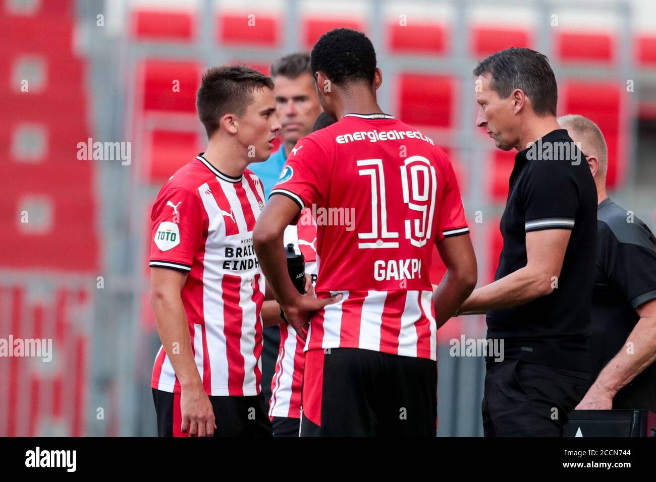 Eindhoven Netherlands August 22 Ryan Thomas Of Psv Eindhoven Cody Gakpo Of Psv Eindhoven Trainer Coach Roger Schmidt Of Psv Eindhoven During The Pre Season Match Between Psv And Eintracht Frankfurt Eindhoven Netherlands August 22 Ryan Thomas Of Psv Eindhoven Cody Gakpo Of Psv Eindhoven Trainer Coach Roger Schmidt Of Psv Eindhoven During The Pre Season Match Between Psv And Eintracht Frankfurt