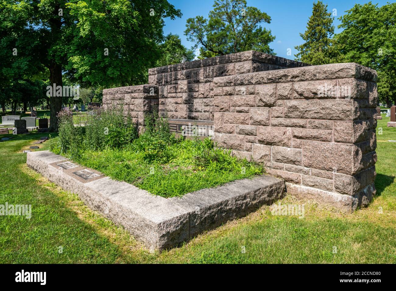 Melson Mausoleum designed by Barry Byrne Stock Photo Alamy