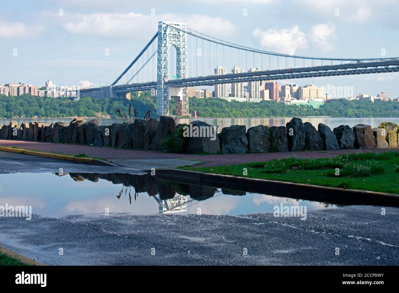 George Washington Bridge with reflection in the Hudson River viewed from Ross Dock picnic area, Fort Lee, NJ -09 Stock Photo