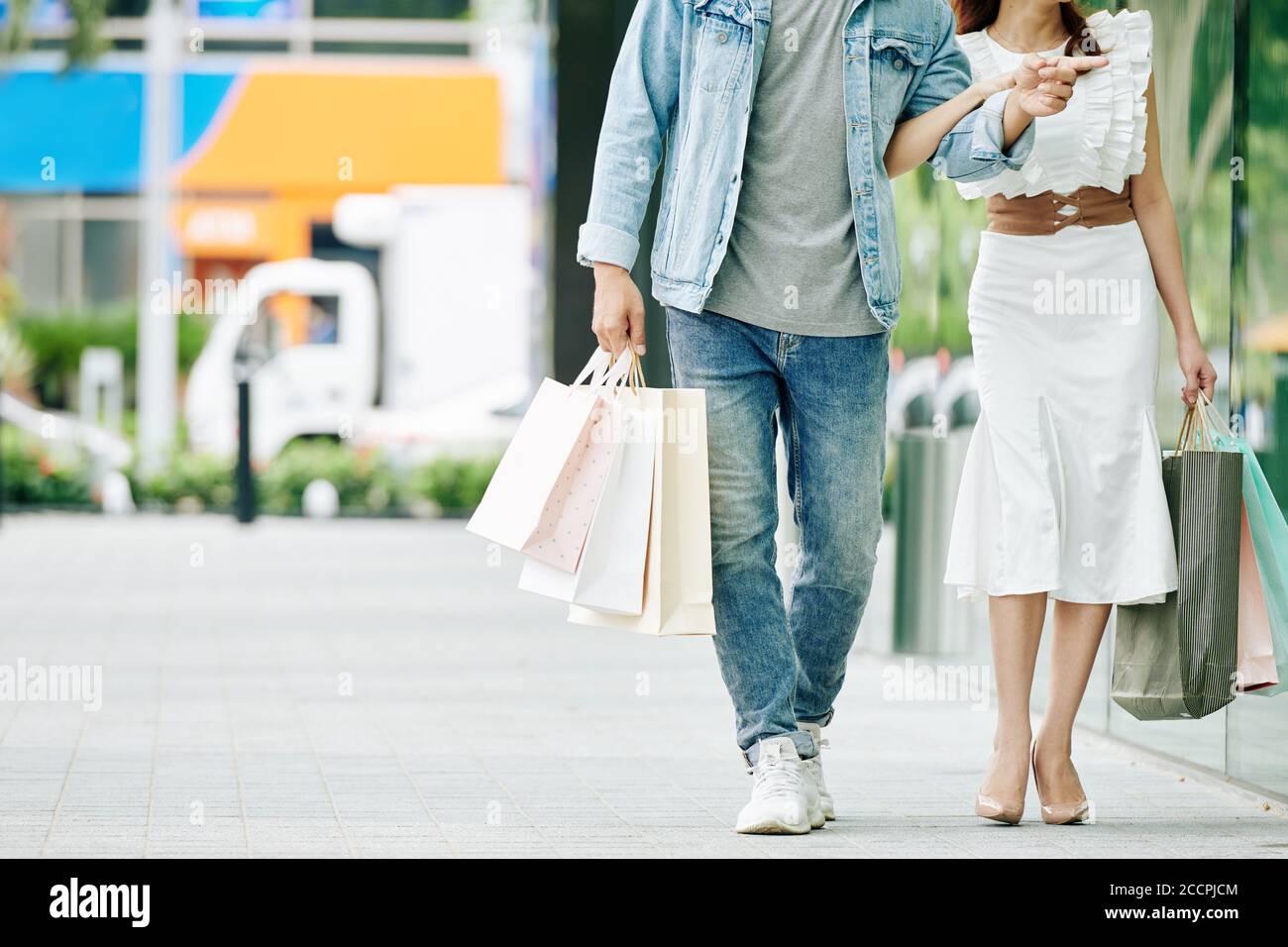 Consumerism on the street hi-res stock photography and images - Alamy