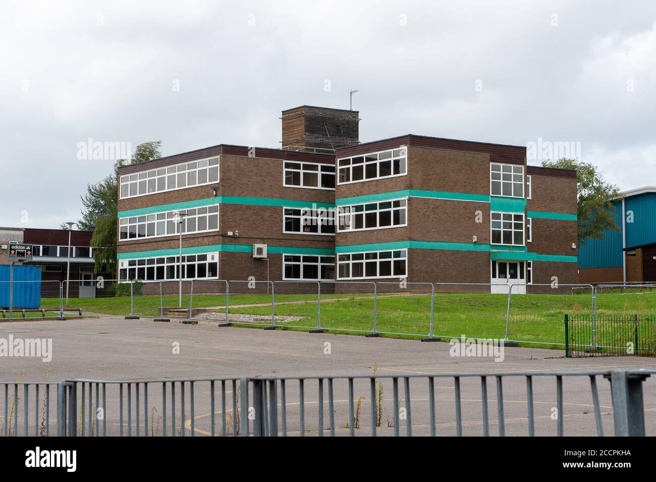 Burnham, Slough, Berkshire, UK. 21st August, 2020. As children are due to return to school in September, the E-ACT Burnham Park Academy (formerly known as Burnham Secondary) has been closed permanently. It was put into special measures followng an Ofsted inspection. Credit: Maureen McLean/Alamy Stock Photo