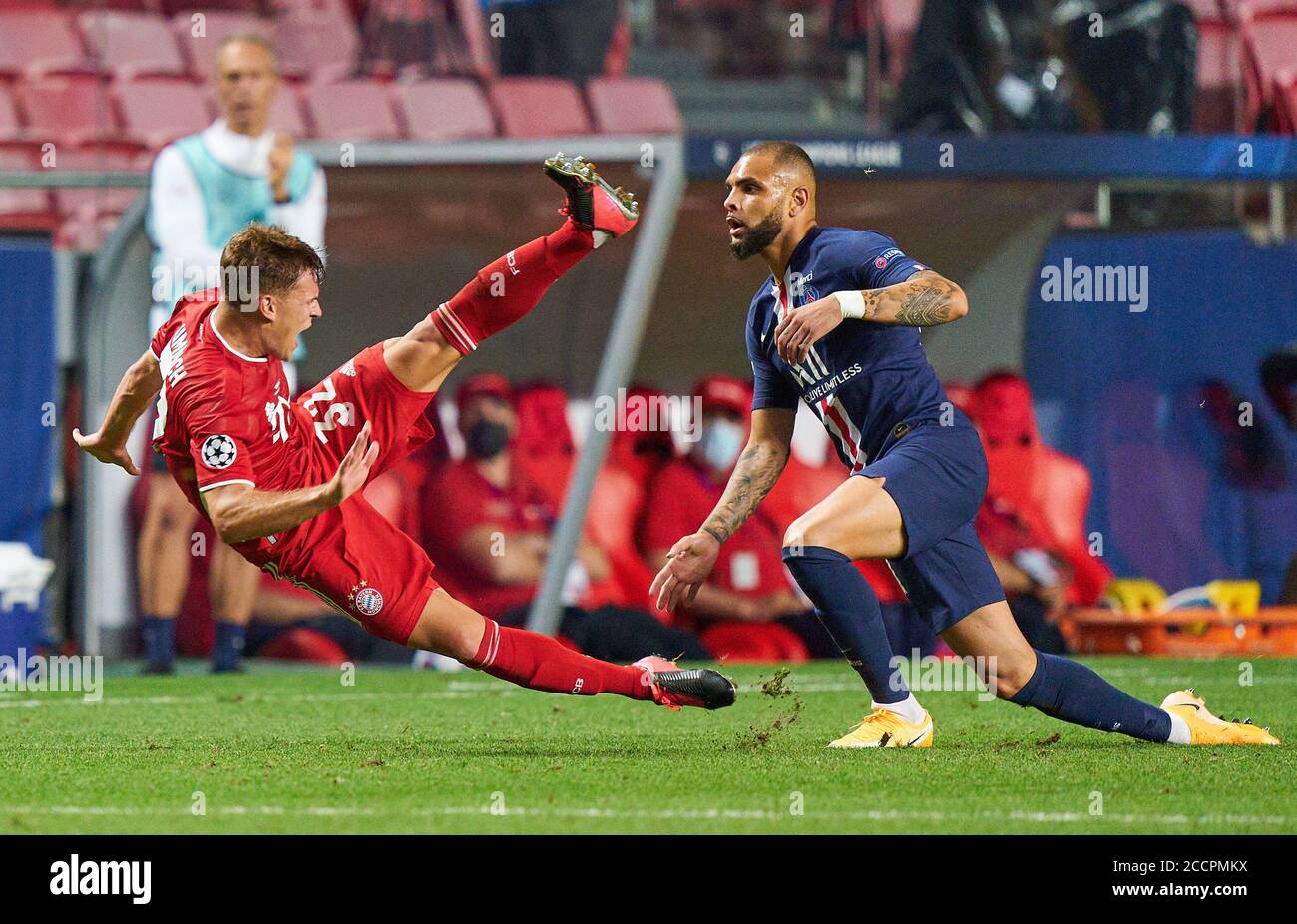 Lisbon, Lissabon, Portugal, 23rd August 2020.  Joshua KIMMICH, FCB 32  compete for the ball, tackling, duel, header, zweikampf, action, fight against Layvin KURZAWA, PSG 20   in the final match UEFA Champions League, final tournament FC BAYERN MUENCHEN - PARIS ST. GERMAIN (PSG) 1-0 in season 2019/2020, FCB,  © Peter Schatz / Alamy Live News / Pool   - UEFA REGULATIONS PROHIBIT ANY USE OF PHOTOGRAPHS as IMAGE SEQUENCES and/or QUASI-VIDEO -  National and international News-Agencies OUT Editorial Use ONLY Stock Photo