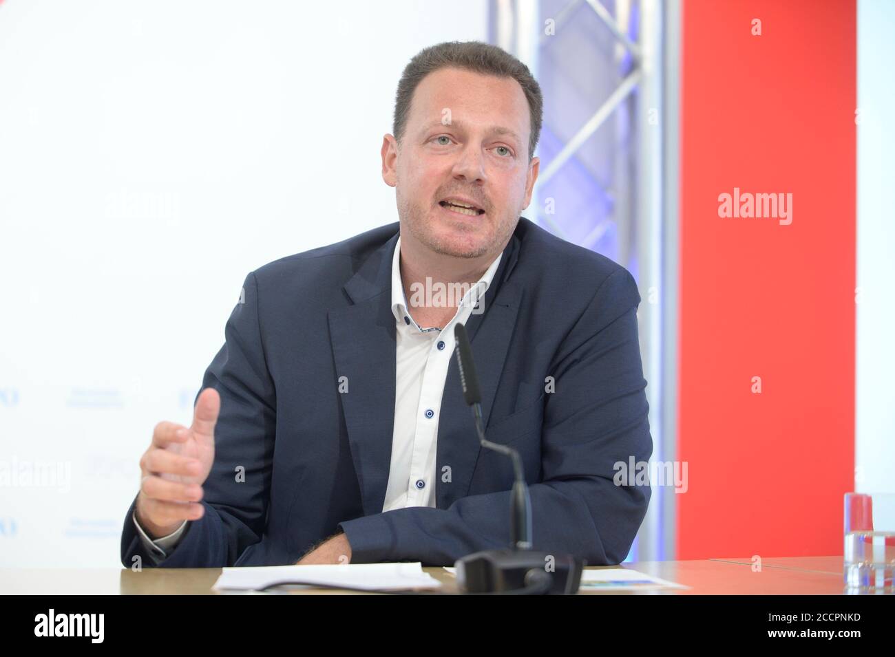 Vienna, Austria. 24th Aug, 2020. Press conference with FPÖ (Freedom Party Austria) -Health spokesman NAbg. Mag.Gerhard Kaniak on the subject of corona madness and no end in the FPÖ media center on August 24, 2020 in Vienna. Credit: Franz Perc / Alamy Live News Stock Photo