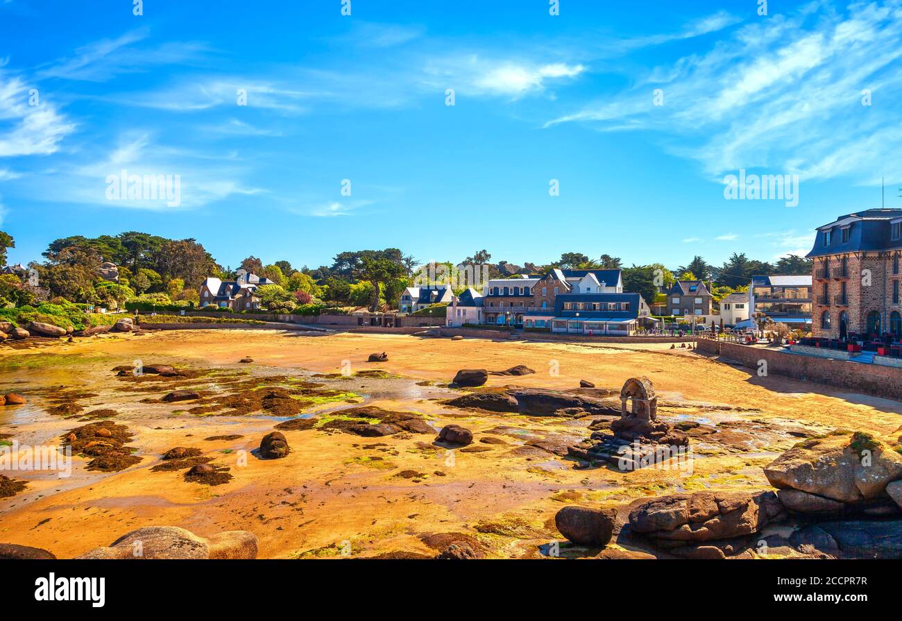 Saint Guirec bay beach in the morning. Pink granite coast, Perros Guirec, Brittany, France. Europe Stock Photo
