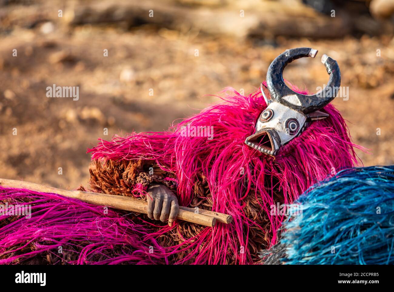 Traditional african mask hi-res stock photography and images - Alamy