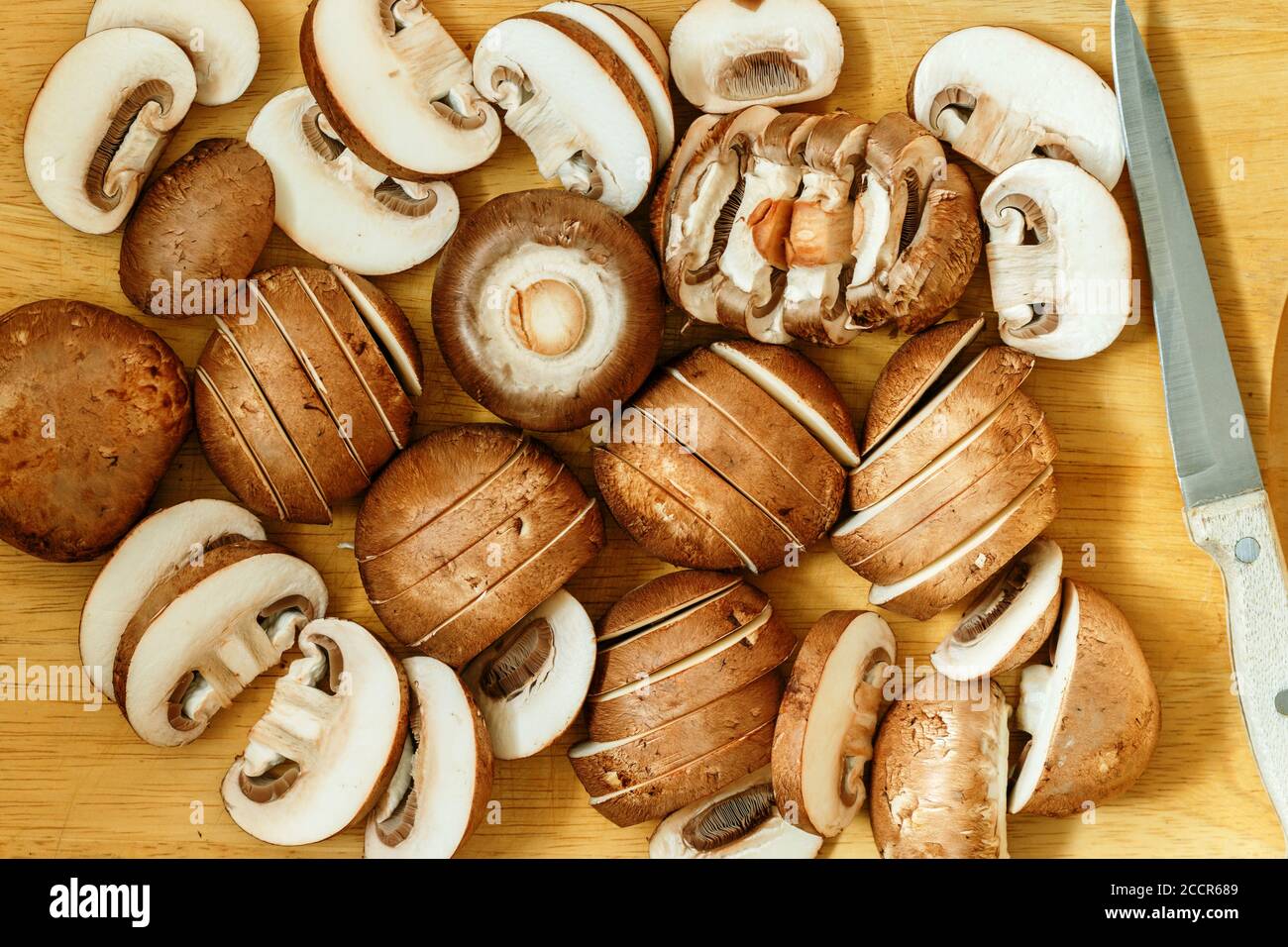 Champignons royal hires stock photography and images Alamy