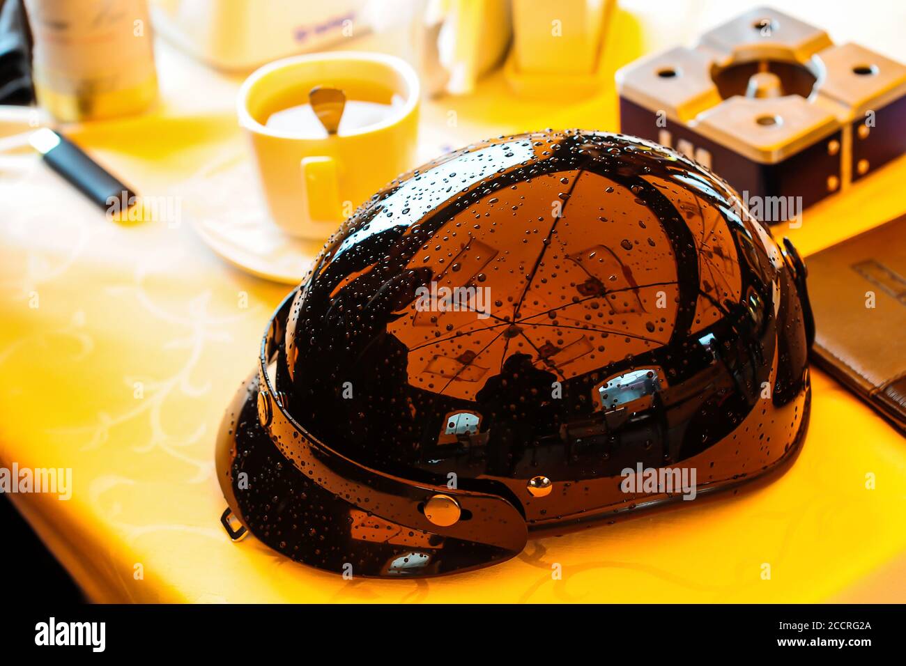 beer motorcycle helmet Daytona 3/4 Shell Cruiser Hemlet ** ALL HELMET SALES ARE FINAL ** Some people prefer the winds of freedom to hit them squarely in the face Beer & Soda Guzzler Helmet