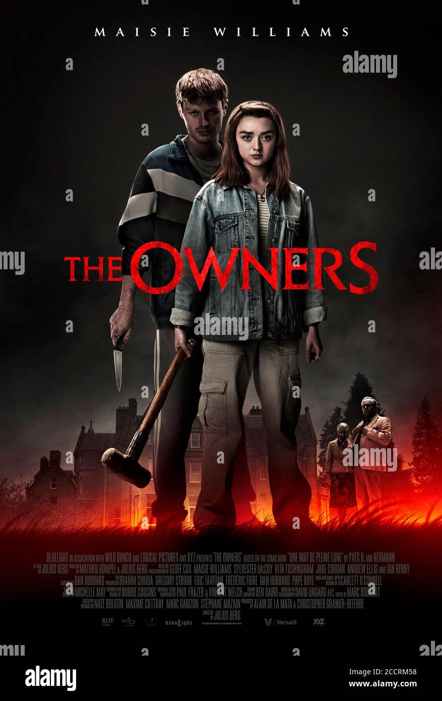 The Owners (2020) directed by Julius Berg and starring Maisie Williams, Sylvester McCoy and Rita Tushingham. Adaptation of the graphic novel Une Nuit de Plene Lune by Hermann & Yves H. about 3 thieves who rob an empty country house and find a safe of money but celebrations are short lived when the elderly owners return home. Stock Photo