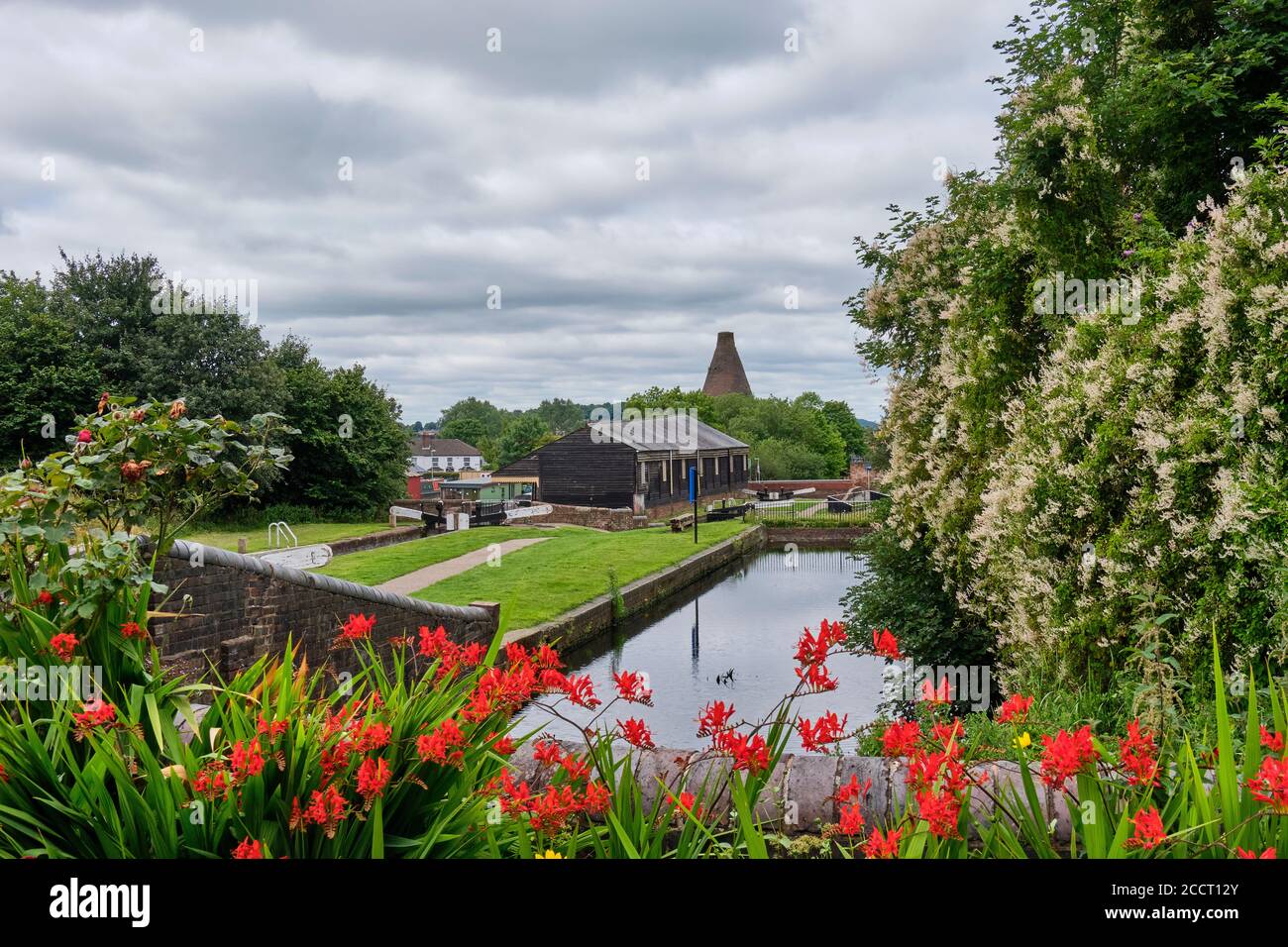 Lock Gates On The Stourbridge Canal Near Wordsley, Dudley, Black 