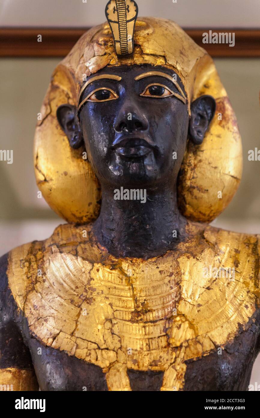 Statue of Tutankhamun Ka that once guarded the tomb, Museum of Egyptian Antiquities, Cairo Stock Photo