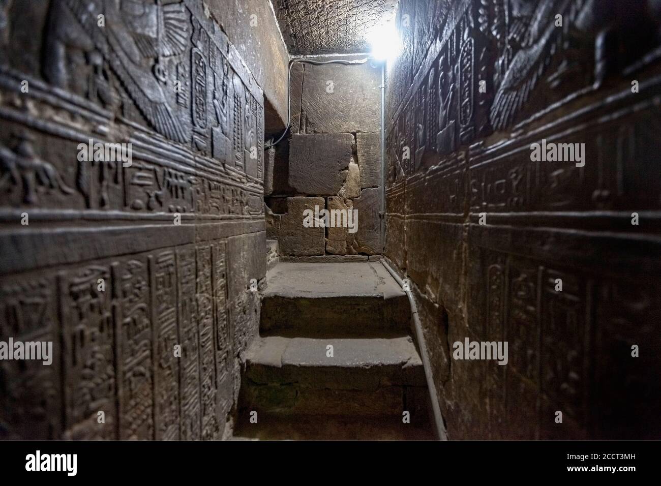 Dendera temple and interior steps hi-res stock photography and images ...