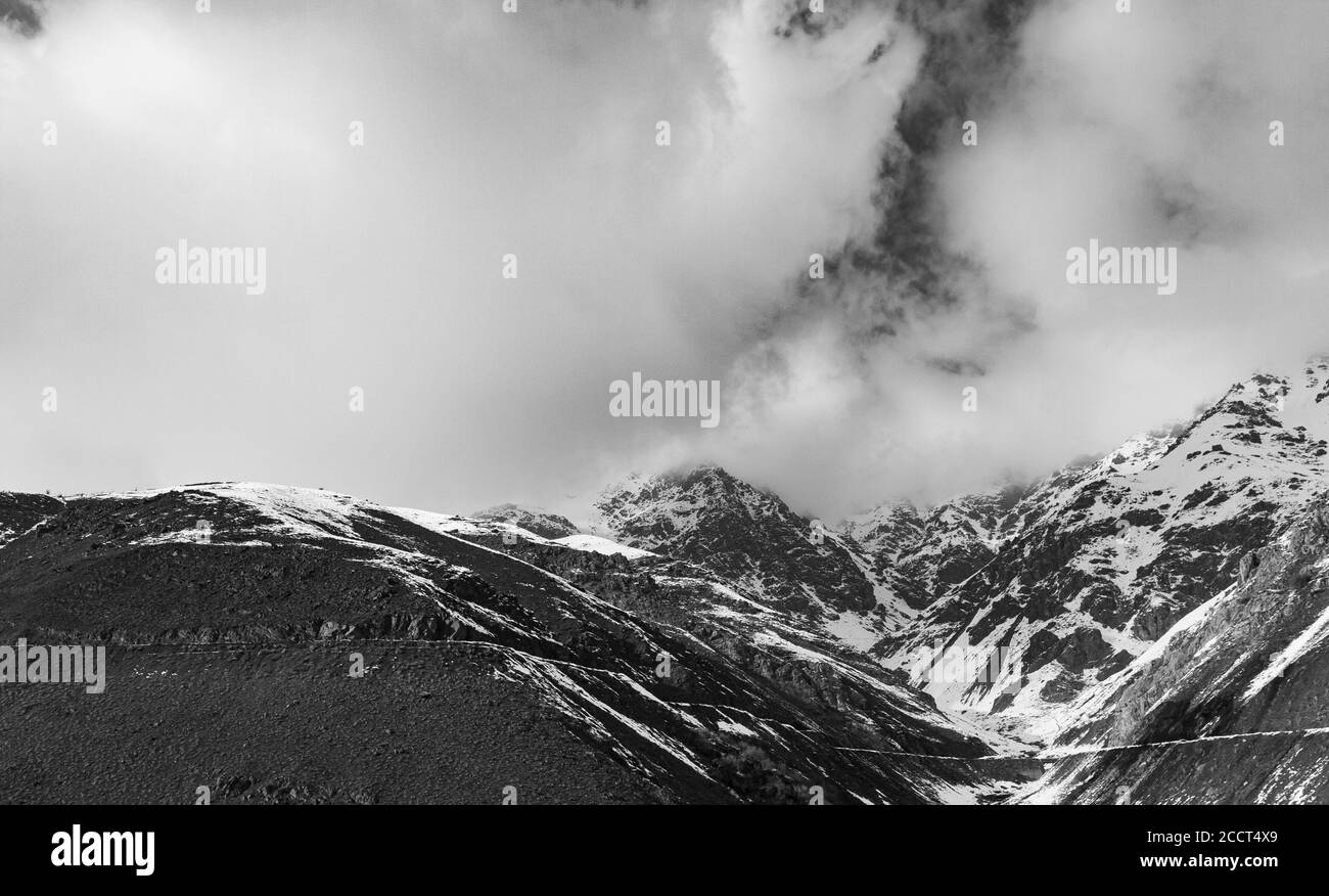 Snowy mountains near Tehran Iran Stock Photo - Alamy
