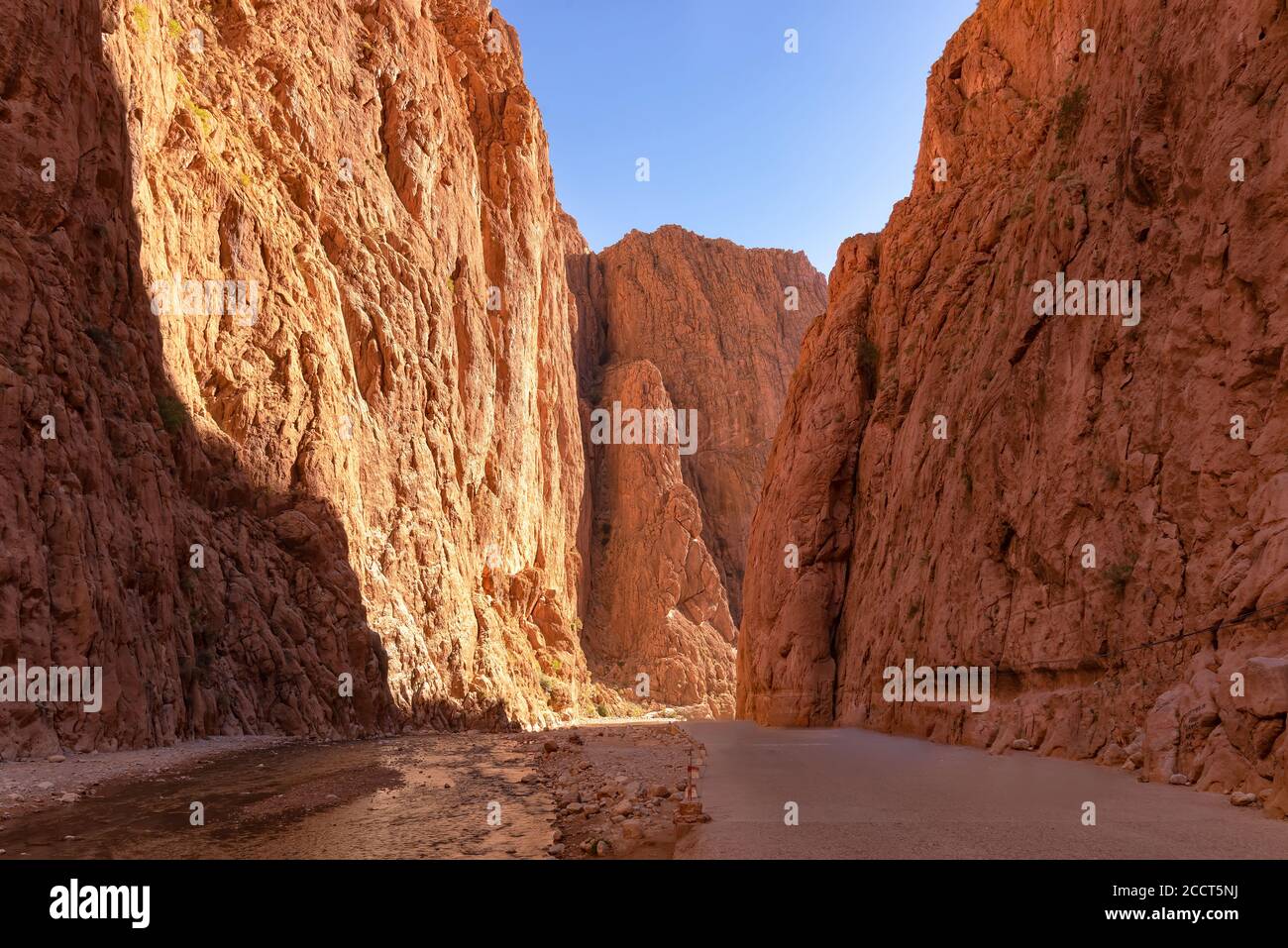 The Todgha gorge canyon near the town of Tinghir, Morocco. This series of limestone river canyons are in the eastern part of the High Atlas Mountains Stock Photo