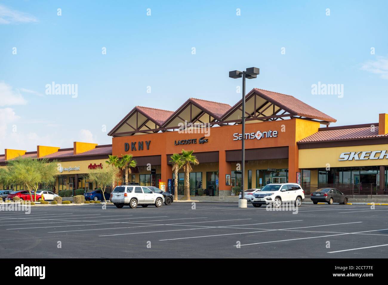 Barstow, CA / USA – August 22, 2020: Retail stores at The Outlets at Barstow located adjacent to Interstate 15 in Barstow, California. Stock Photo