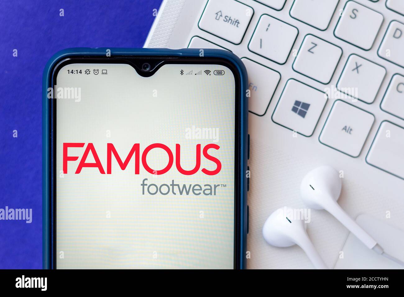 Brazil. 4th July 2020. In this photo illustration the Famous Footwear logo seen displayed on a smartphone. Credit Rafael Henrique SOPA Images ZUMA Wire Alamy Live News Stock Photo Alamy