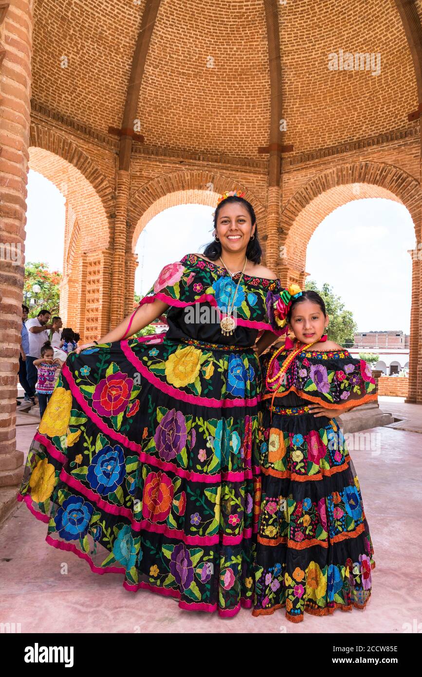 Vestido chiapaneco moderno sale