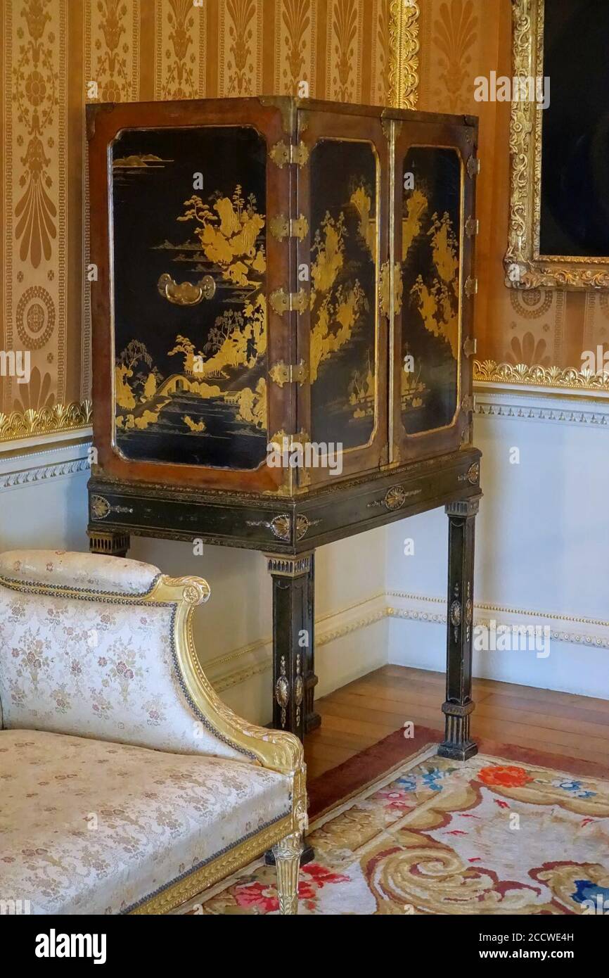 Japanned cabinet, Chippendale, 2 of 2 - Cinnamon Drawing Room - Harewood House - West Yorkshire, England - Stock Photo