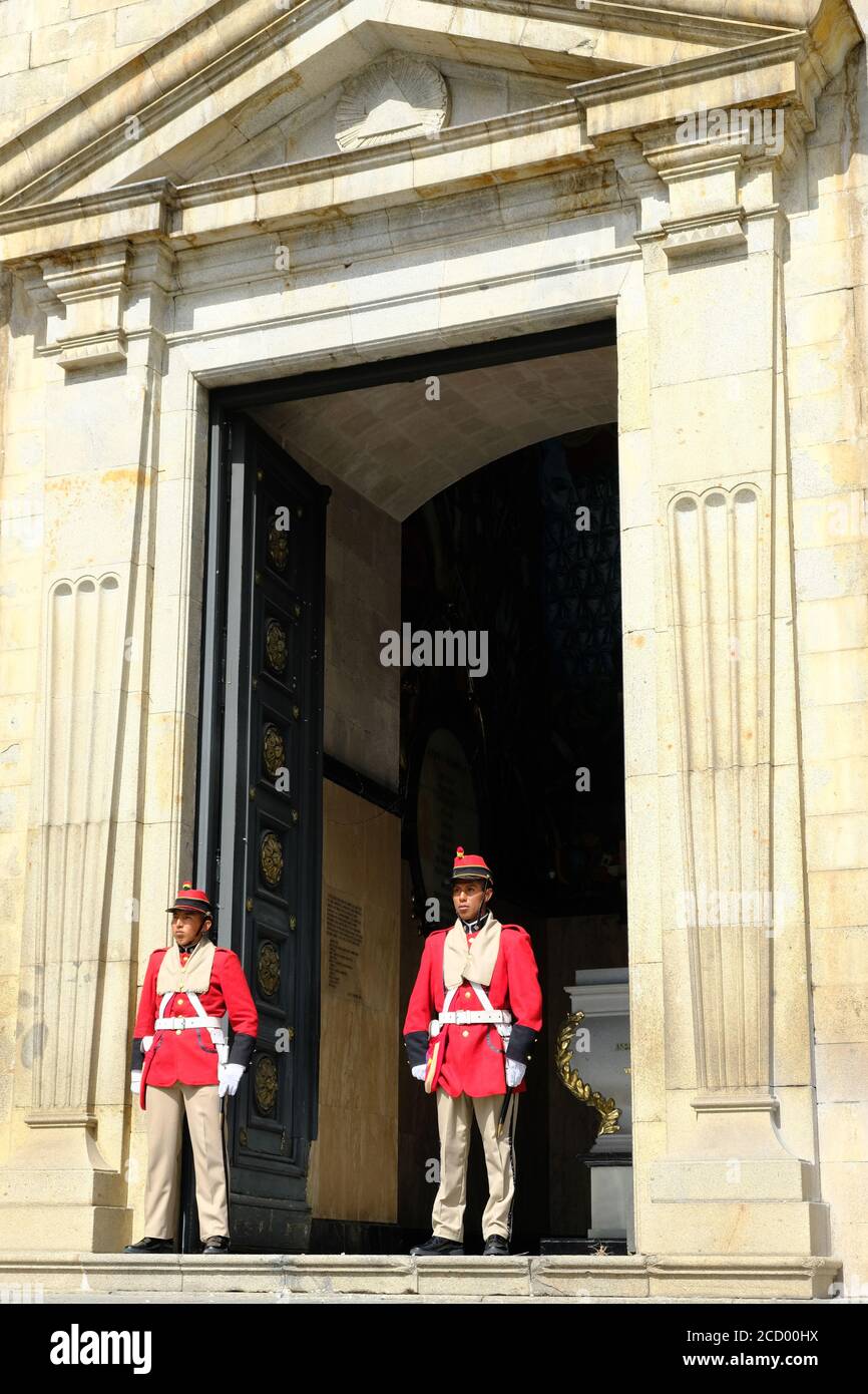 Bolivia La Paz - Cathedral Basilica of Our Lady of Peace Guards at main entrance Stock Photo